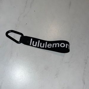 🖤🤍 Lululemon | Keychain / Bag Clip
